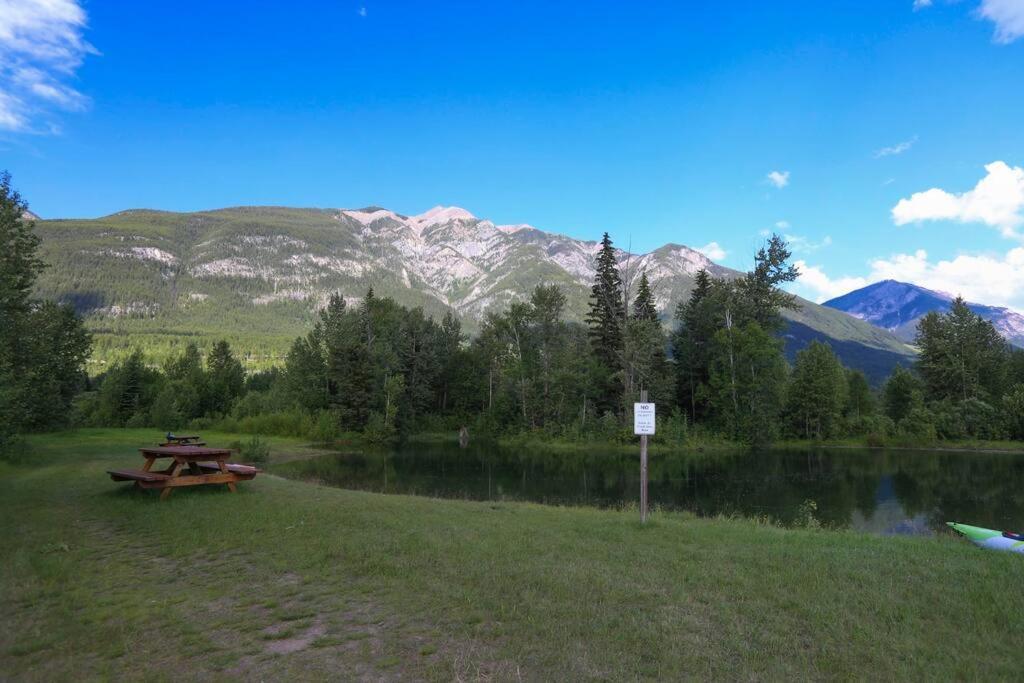 Hotel Golden Riverfront Campground Exterior foto